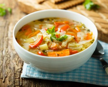 Immunity-Enhancing Turmeric Soup with Vegetables
