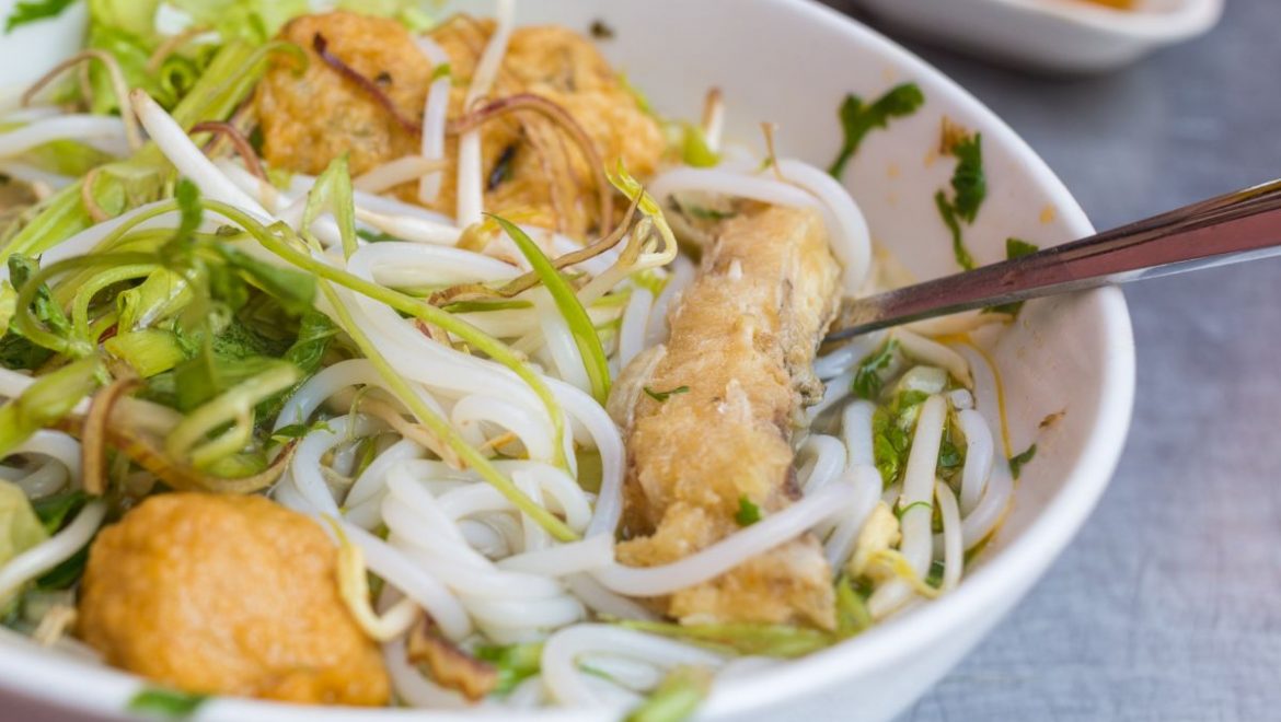 Turmeric Fish with Rice Noodles